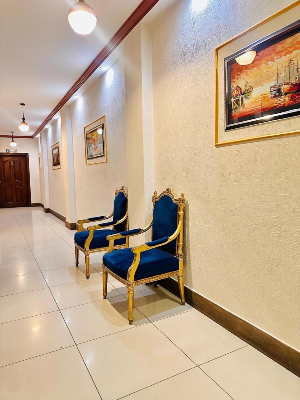 Fiesta Inn Hotel & Resorts Multan Buitenkant foto
